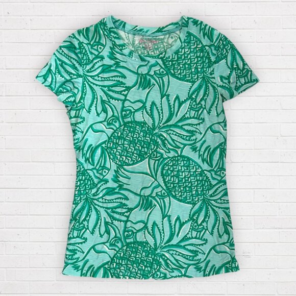 Lilly Pulitzer Tops - LILLY PULITZER Toucan Tango Pineapple Blue Green Short Sleeve T-Shirt Top M